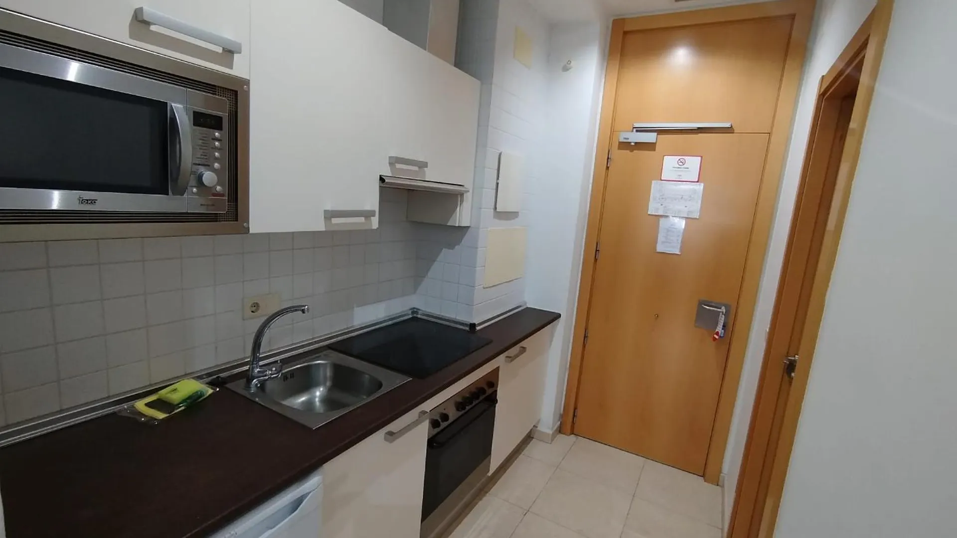 Apartment Estudio En Edificio Domocenter Bormujos Spain